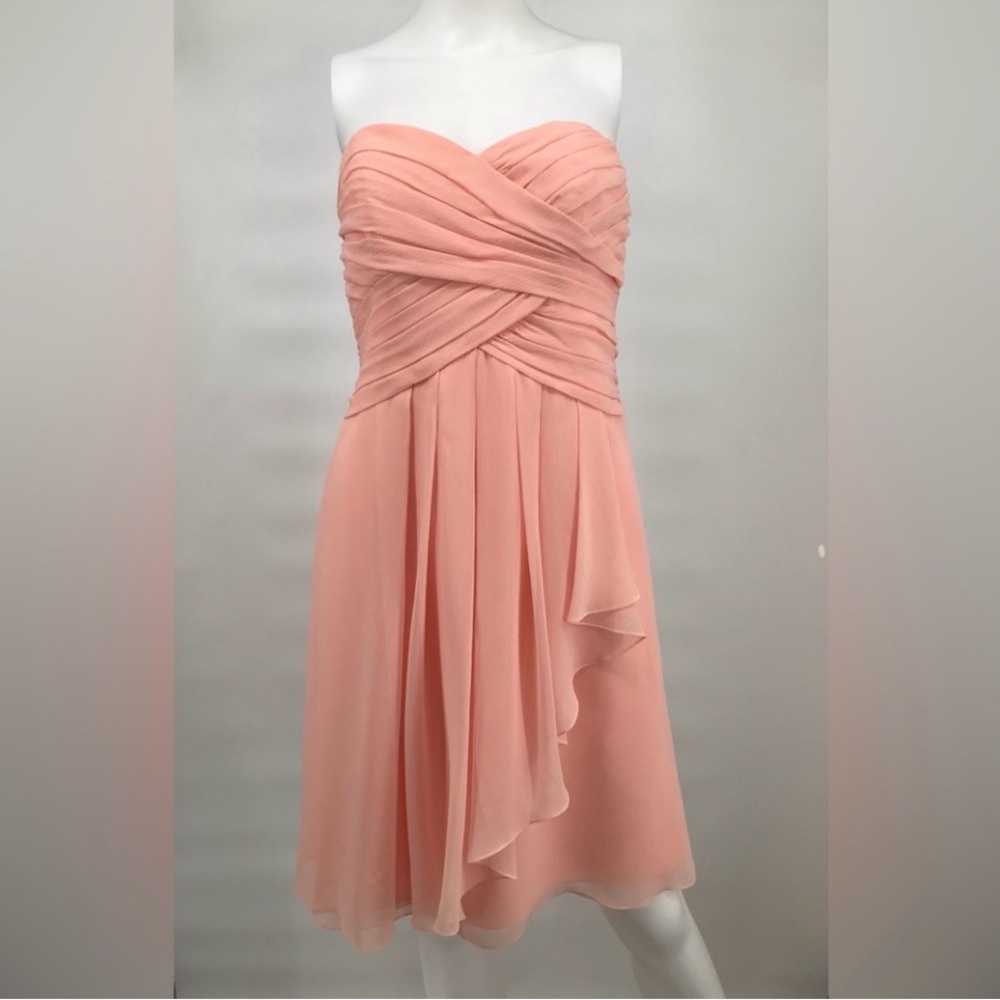 Great dress, like new! Worn once.